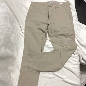 Men’s GAP Khakis slim fit